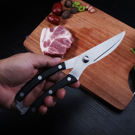 Multifunctional Kitchen Scissor