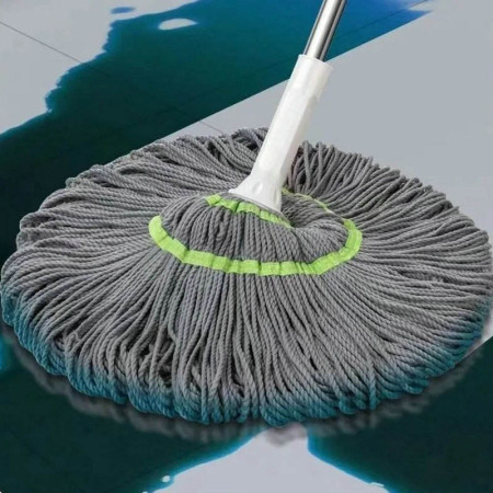Self-Twisting Microfiber Mop