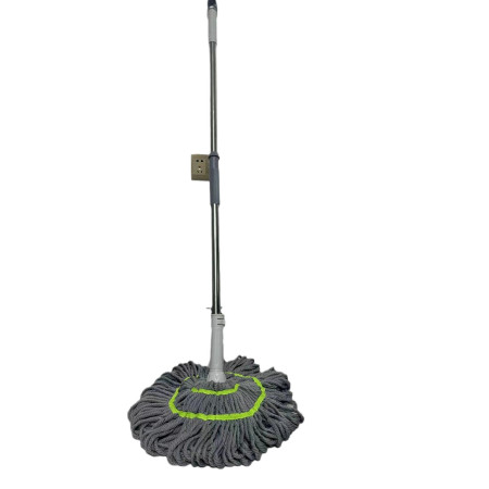 Self-Twisting Microfiber Mop